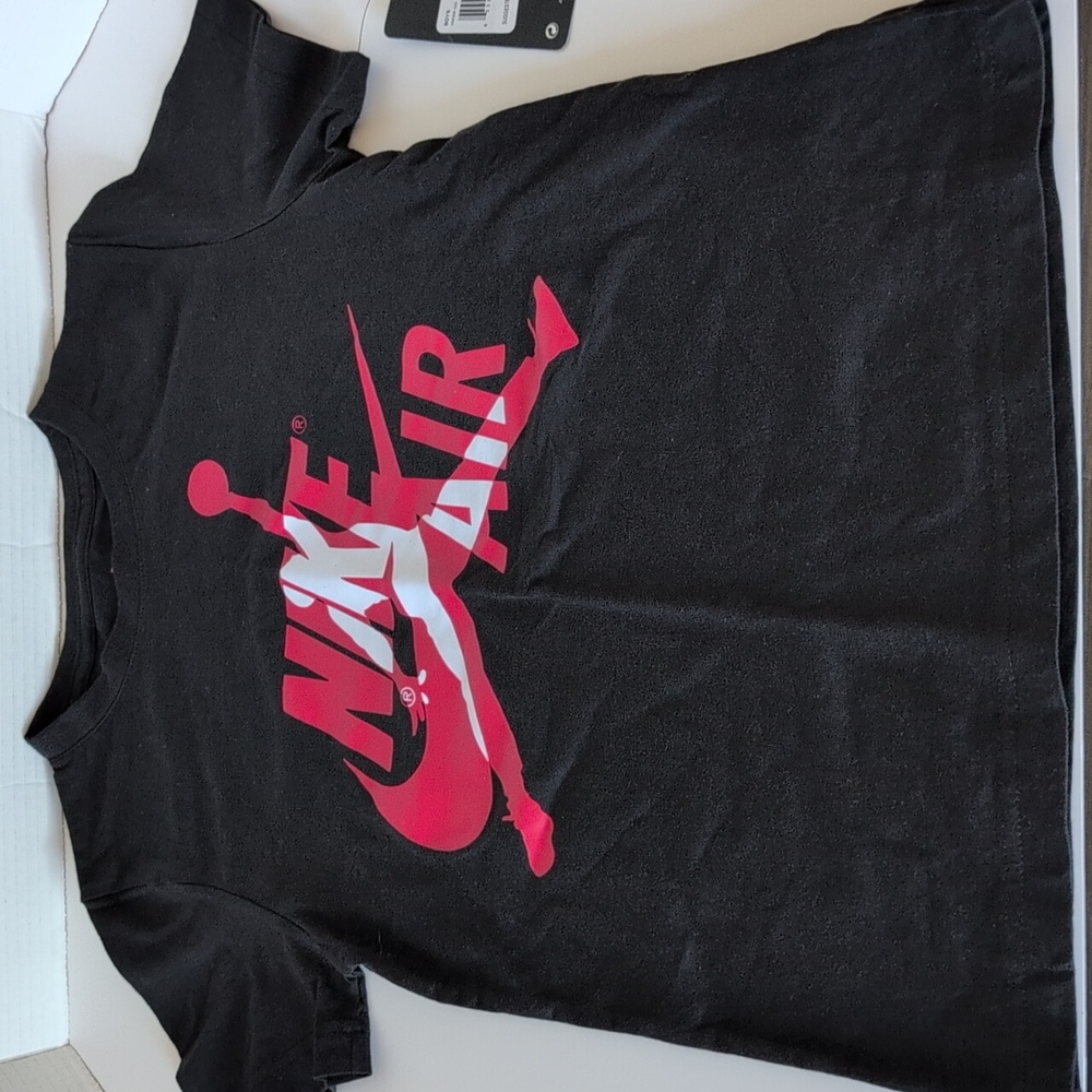 NIKE Air Jordan Short Sleeve Tee